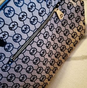Fabric monogram Michael Kors tote